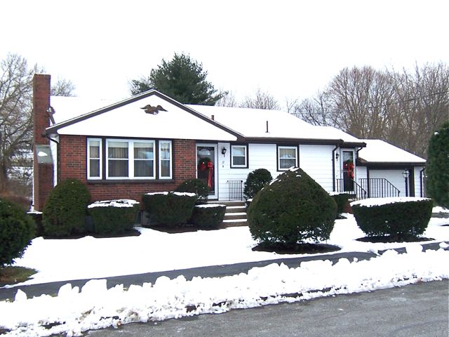 11 Ryan Road, Danvers ma 01923 exterior