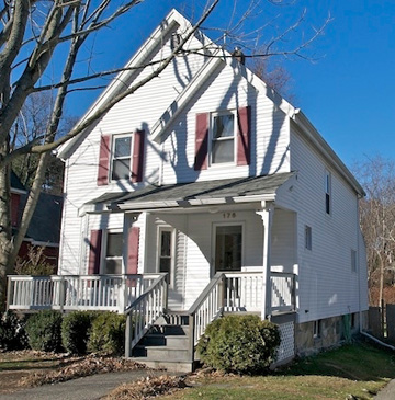 Home for Sale - 176 Oak St, Wakefield