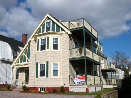 2 grosvenor park lynn ma 01902 condominium