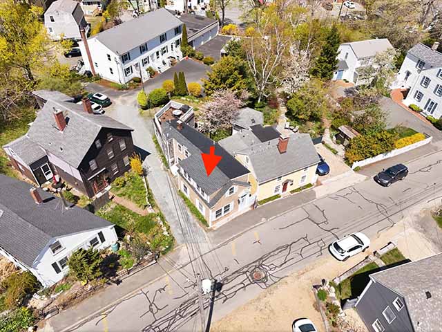 24 High Street, Rockport, MA 01966