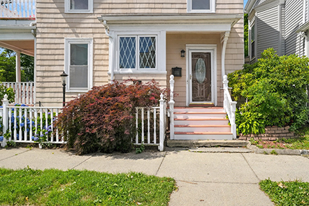 exterior photo of 17 Bassett Street Lynn MA
