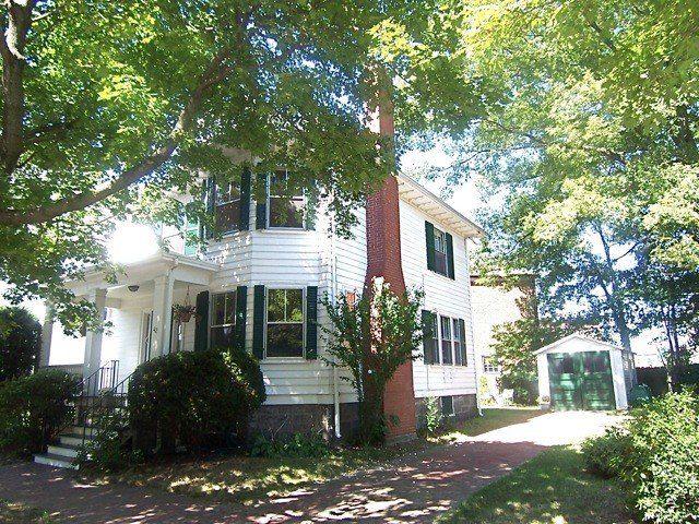42 Warren Street Salem MA 01970 single family home exterior