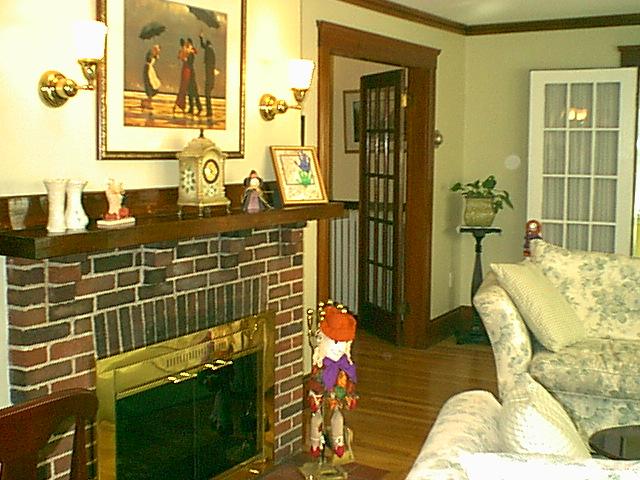5 Rustic Rd Stoneham, Fireplace LR