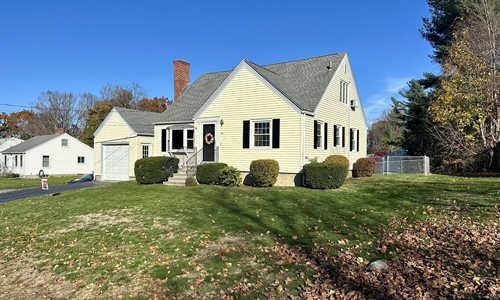 46 Stoneleigh Road Holden, MA 01520