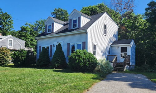 26 Main Sturbridge, MA 01566