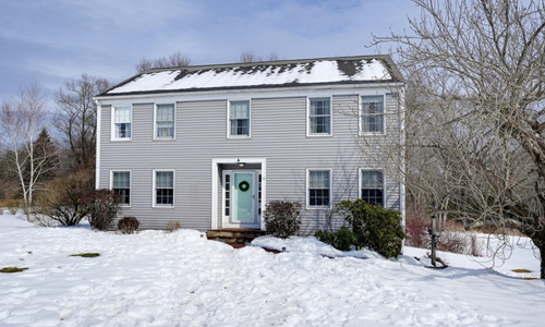 31 Indian Meadow Drive Northborough, MA 01532
