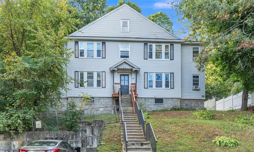 15 Circuit Avenue, East Worcester, MA 01603