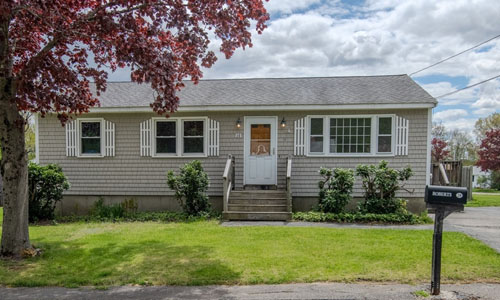 28 Lafayette Street Amesbury, MA 01913
