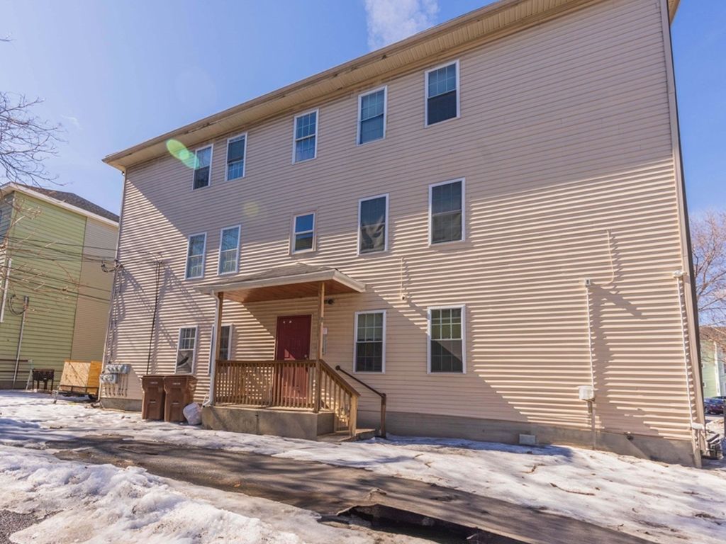 19 Sigel Street Worcester, MA 01610