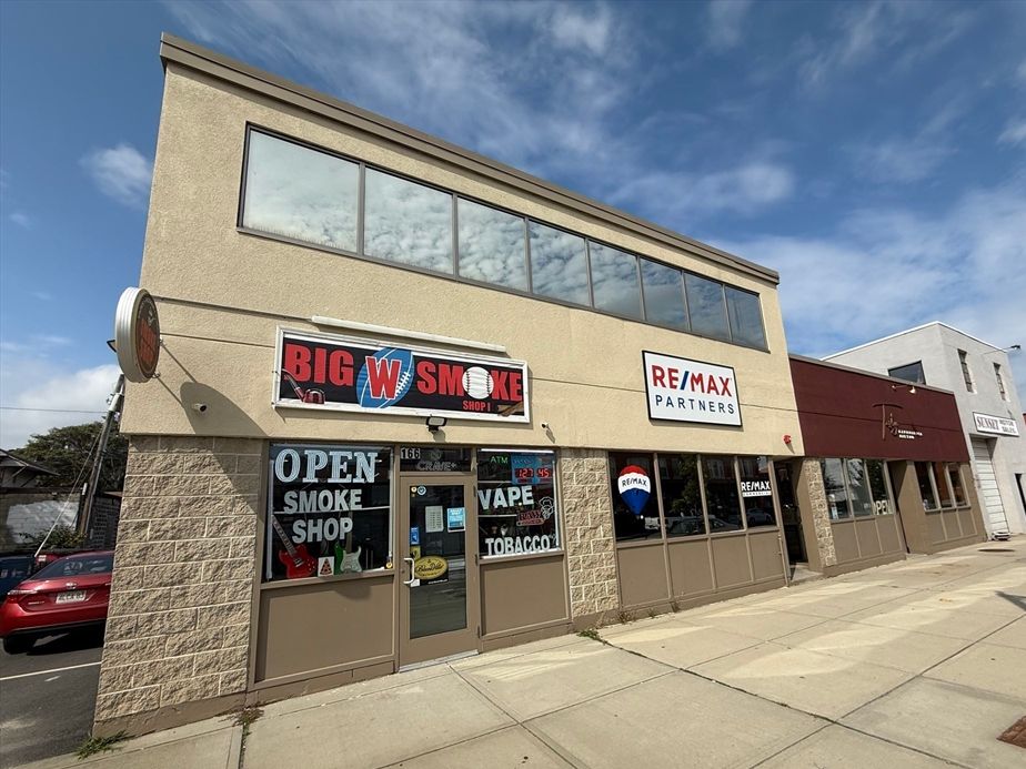 162 Harding Street Worcester, MA 01604