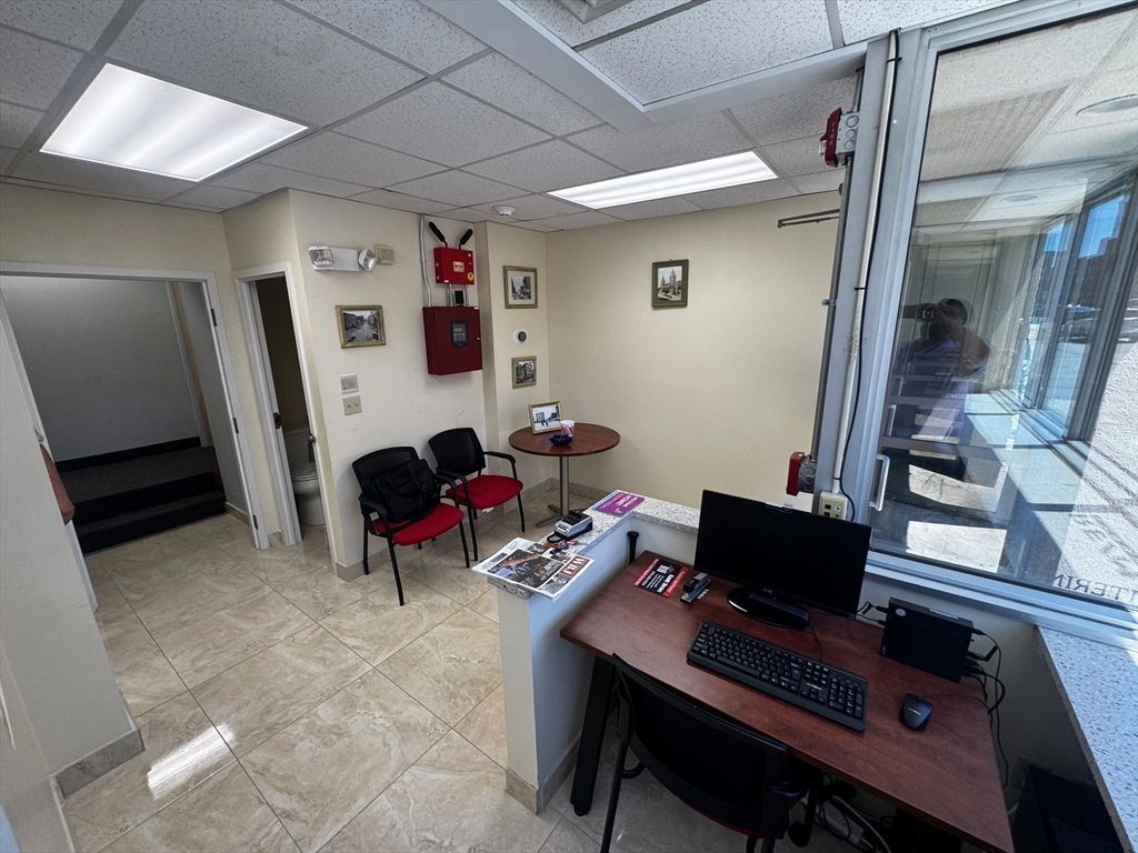162 Harding Street Worcester, MA 01604