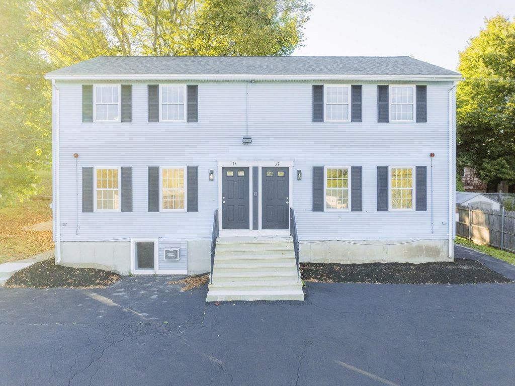 34b Boylston Street Worcester, MA 01605