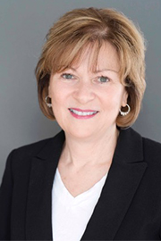 Elise Scully, LEADING EDGE REAL ESTATE, Chuha and Scouten Team Elise Scully, LEADING EDGE REAL ESTATE, Chuha and Scouten Team