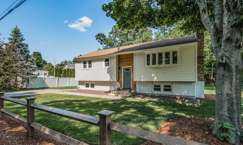 6 Walker Street Southborough, MA 01772 6 Walker Street Southborough, MA 01772