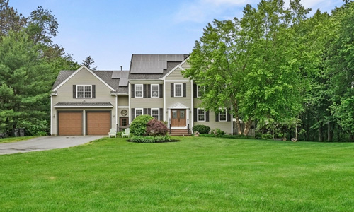 1 Pondview Salisbury, MA 01952
