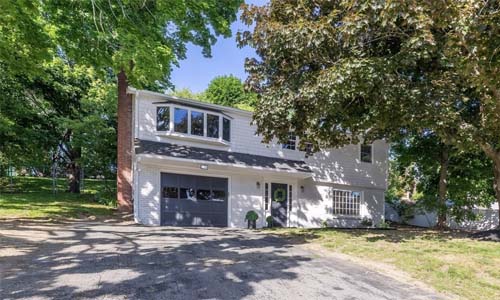 110 Low Street Newburyport, MA 01950