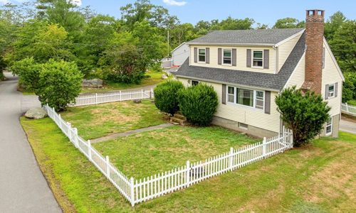 54 Stockholm Avenue Rockport, MA 01966